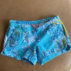 Lilly Pulitzer Women's Breakwater Blue Daisy Adie Shorts Size 2